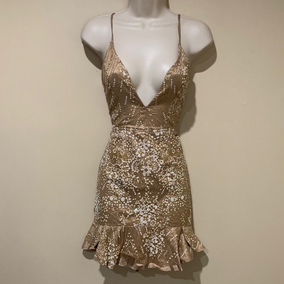 White Fox Boutique Dresses & Skirts - White Fox dress